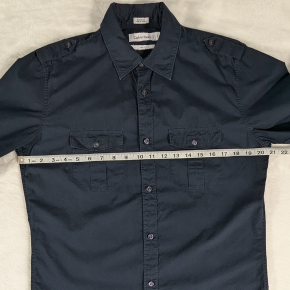 ❤️ Calvin Klein slim fit lightweight long sleeve collar button shirt Small - Picture 8 of 11